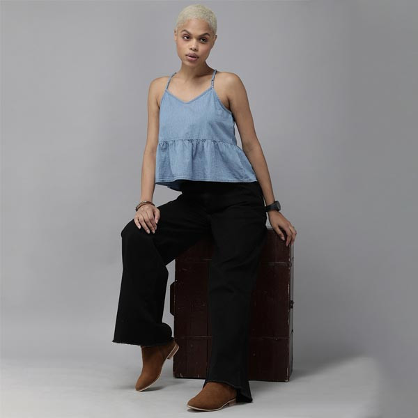 Blue Solid Sleeveless Denim Empire Crop Top
