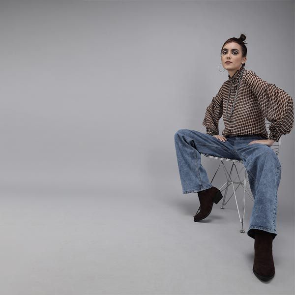 Women Blue Wide Leg High-Rise Clean Look Stretchable Jeans